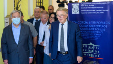 Photo of Генсек ООН посетил Университет имени Ивана Франко во Львове