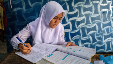 Photo of Girls ‘failed by discrimination’ and stereotyping in maths class: UNICEF